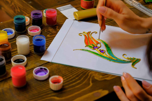 Estambul: taller de pintura tradicional en vidrieras