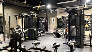 Beşiktaş United Gym Fitness Yüzme Havuzu Sauna