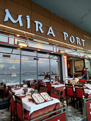 Galata Mi̇raport Restaurant