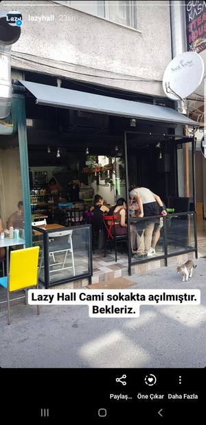 Lazy Hall Cafe Restaurant
