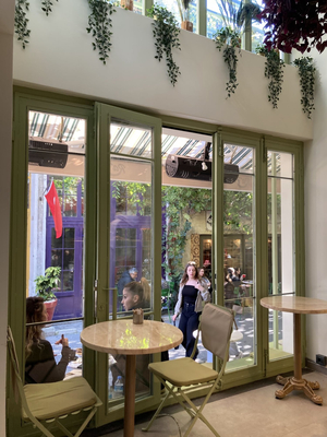 Rafi Karaköy / Breakfast, Coffee, Dessert & Asian Street Food