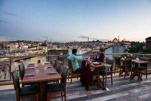 Rakofoli Restaurant