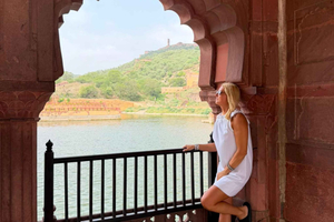 7-Day India Golden Triangle Tour with Goa by Flight