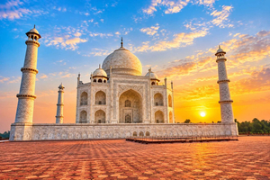 Agra: Taj Mahalin kävelykierros prinsessa Dianan penkin luona