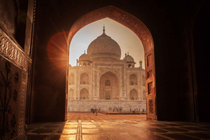 Från All-inclusive-dagsutflykt till Taj Mahal och Röda fortet i Agra