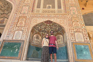 Small Group Tour with Transfers and Guide