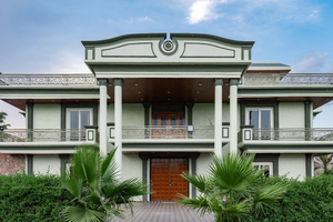 Alaya Stays by ELIVAAS Gold Palm Resort