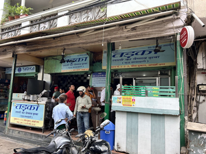Tadka Lali Ka Vaishnav Dhaba