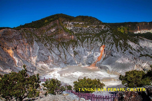 From Jakarta - Volcano, Ricefields, Hot Springs with Lunch