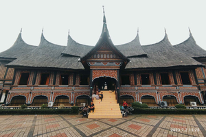 Indonesia Miniature in Park and Jakarta Highlights Tour