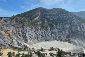 Jakarta/Bandung: Tangkuban Perahu, Coffee & Culture Tour