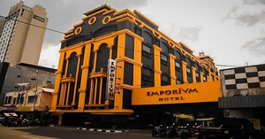Emporium Hotel - Karaoke, Club & Griya Pijat