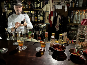 Capricorn Bar
