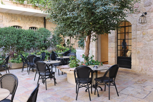 Moulin Doré מולאן דורה
