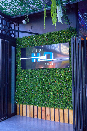 Club H2O Smile