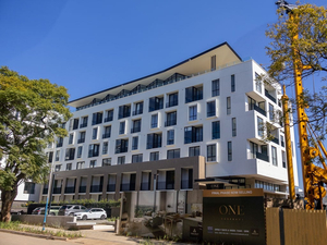 One Rosebank Executive Apartment Hotel