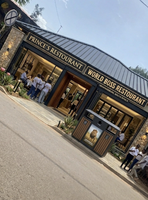 Princess and world boss restaurant