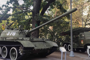 Almaty: WWII History Guided Tour with Museum Entry