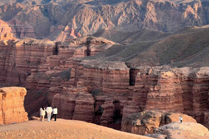 Charyn Canyon Sunset Small Group Hike Valley of Castles