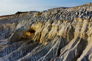 Secrets of the Ustyurt Plateau: 7-Day Jeep Expedition