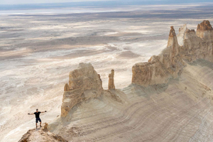 Unforgettable 3 days in Mangystau - Group Tour