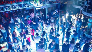 VRIJDAG NACHT CLUB