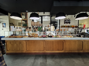 Sulo Cafe & Bakery