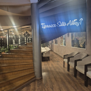 Terrasse Silk Alley