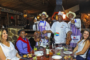 Middagsupplevelse på Carnivore Restaurant i Nairobi