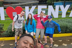 Nairobi: Historic & Modern Highlights Guided Walking Tour