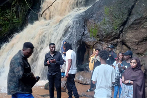 Nairobi: Karura Forest Bike Rental and Waterfall Walk