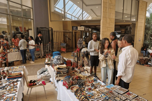 Souvenir& Art Shopping Experience at Nairobi's Maasai Market