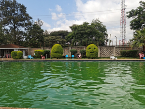 Barclays Swimming Pool