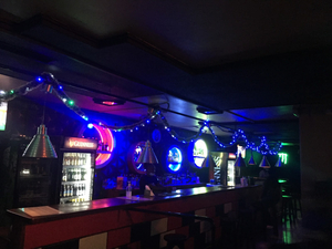 BOSSDEN Bar & Restaurant ( BD)