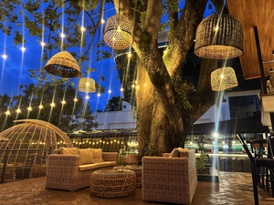 Kalamata Restaurant & Bar
