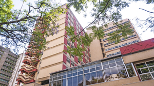 Maanzoni 680 Hotel