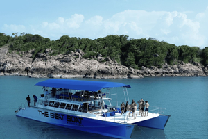 Partyboot nach Koh Phangan mit DJ, Bar & Tanz