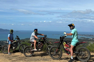 SURRON-UltraBee-Elektro-Enduro-Tour