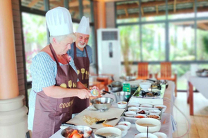 Thai-Kochkurs mit tropischem Strand-Ambiente