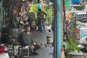 Walking Tour in Bangkok