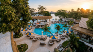 ARKbar Beach Club & Resort