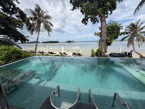 ARNA Oceanic Wellness Spa