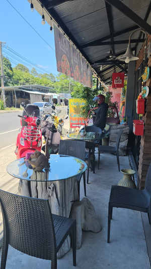 Aromi diversi Italian Restaurant Pizzeria And Beach Bar