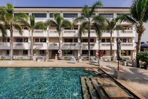 Bay Beach Resort