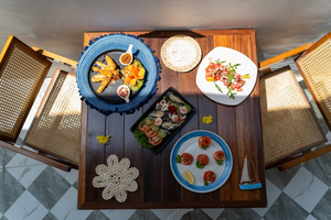 Hector's Seafood Restaurant & Bar