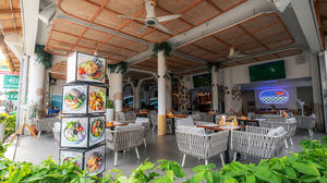 Hip Restaurant by ARKbar Beach Club