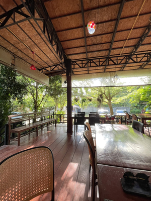 Khrua Na Ban, Samui