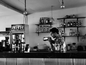 Mango Tree Sunset Bar & Cafe