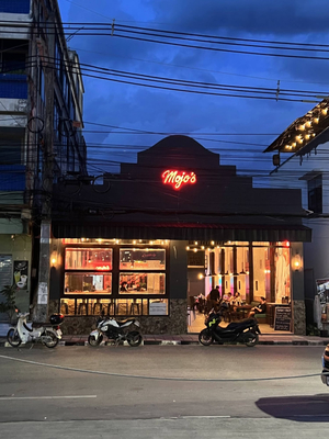 Mojo's (Nathon)