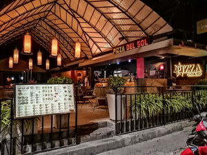 Pizza Del Sol restaurant